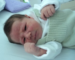 Alicia em seu primeiro dia de vida (extra-uterina)