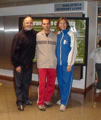 Dr. Jorge Pérez Gallardo e Dra. Elizabeth Paoliello, Fórum Internacional de Ginástica, SESC Campinas, agosto de 2003