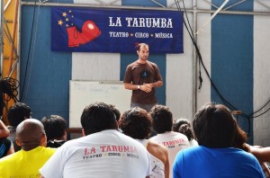 Palestra na Escola de Circo La Tarumba, Lima (Perú) 2013